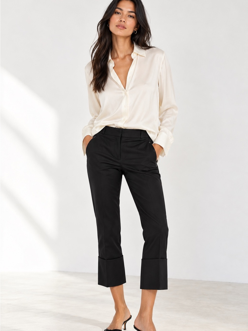 Kaufmanfranco Black Low Rise Cropped Tailored Pants Crystal Waist Size 4